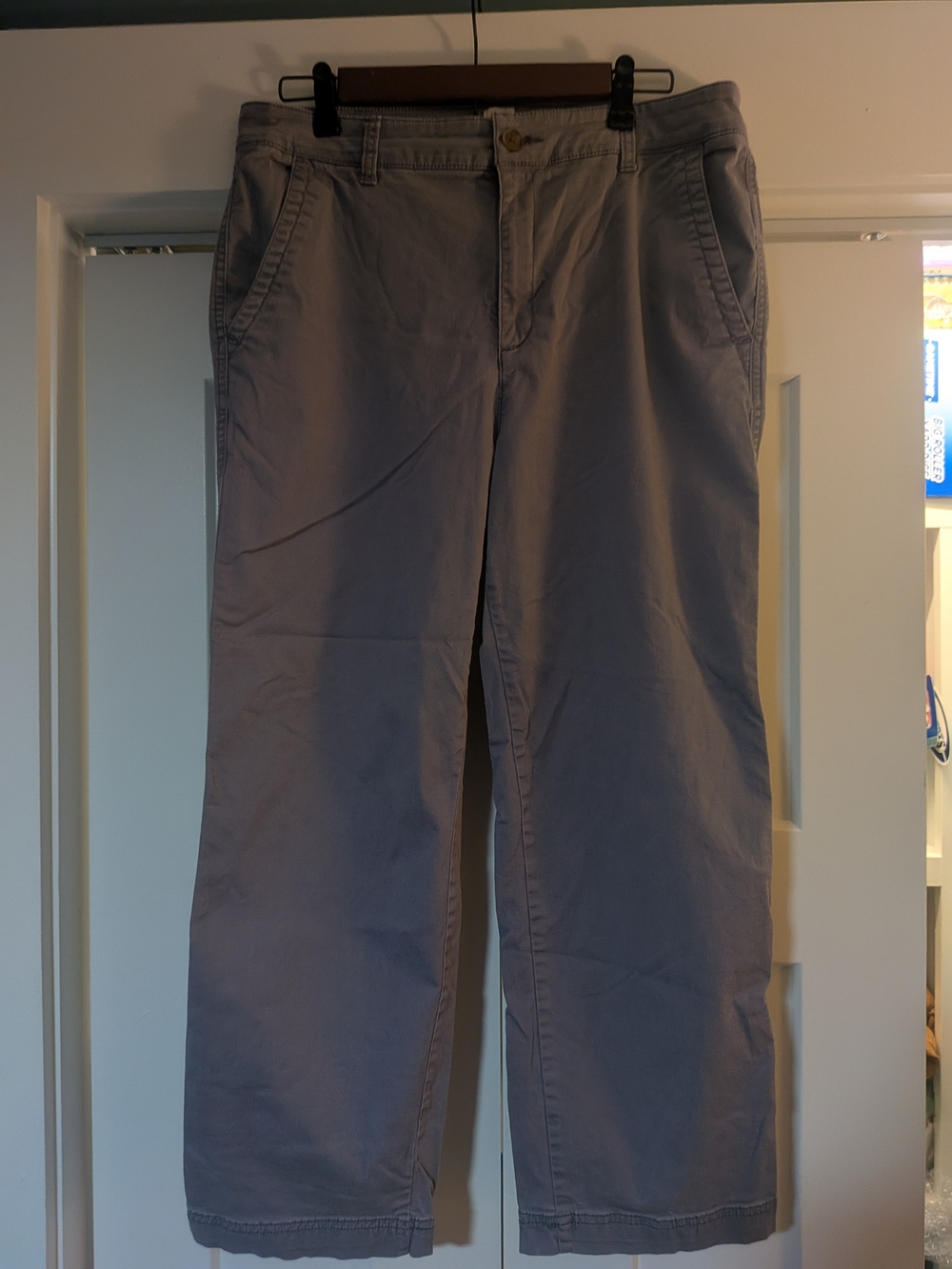 GAP Men's Gray Straight-Leg Chinos